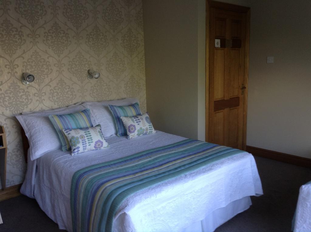 Riverwalk House B&B Oughterard Exterior foto