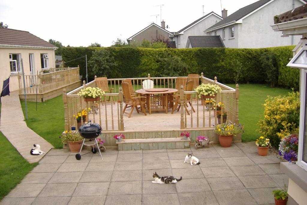 Riverwalk House B&B Oughterard Exterior foto